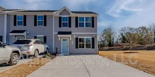 3002 Oaksmere Dr Gallery 1