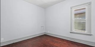 2169 North 39th Street Gallery 13