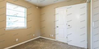 606 East Toledo Place Gallery 9
