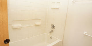 Beautiful and cozy 3 bedroom home with 2.1 bath Gallery 35