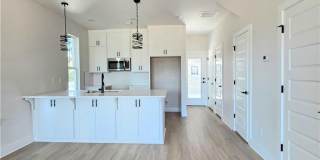 1435 S Yampa Bend Gallery 1
