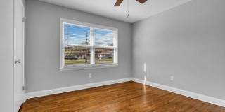 19 Bradley Avenue Gallery 19
