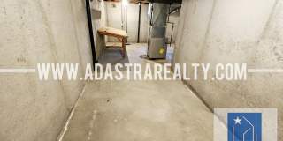 Beautiful Updated Duplex in Grandview-Available NOW!! Gallery 26