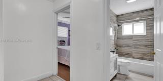 19102 NW 33rd Pl Gallery 31