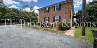 Modern 2 Bedroom Apartment with Water Included on Forsyth St Gallery 9