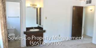 3 Bedroom Home with 2 Car Garage Gallery 9