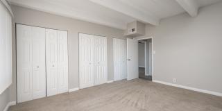 Uptown Square Apartments Gallery 48