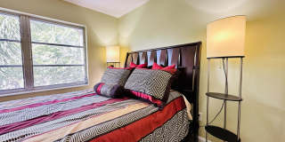 72 7th Street South - 306 Gallery 24