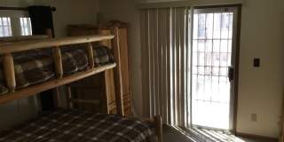 Big Bear Lake- 2 Bedroom 2 Bath Cabin Gallery 10