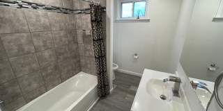 2 bedroom Apartment in Mt Washington! Gallery 8