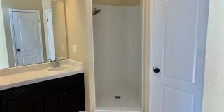 Beautifully Updated 4/2.5 near Woodward Park Gallery 20