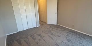 River Walk Apartments Gallery 96