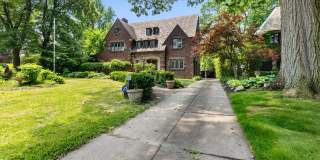 2260 5th Avenue Gallery 1