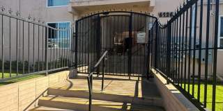 6126 Fulton Ave Gallery 15