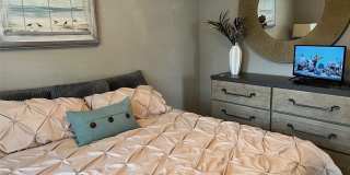 1137 HIGHLAND STREET S Gallery 37