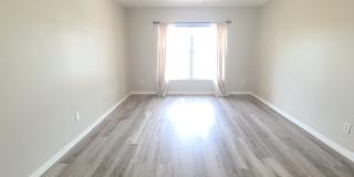 1685 Arash Cir Gallery 13