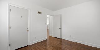 1911 Fontaine Road Gallery 15