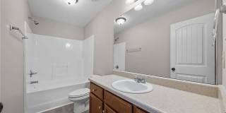 122 Sherman Court - 122 Gallery 13