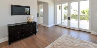 Newer Construction in Manhattan Beach Hill Section Gallery 32