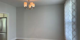 Like new home on cul-de-sac lot with 3 bedrooms, loft and 2.5 bathrooms! Gallery 5
