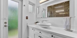 1865 NE 197th Ter Gallery 40