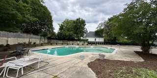 2846 Walton Way Gallery 24