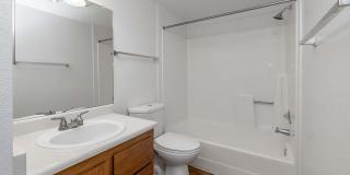 Broadway Proper Apartment Gallery 70