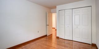 Lake Oaks Apartments Gallery 14