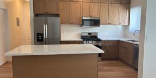 Beautiful spacious and bright apartment in the Pasadena Area Gallery 6