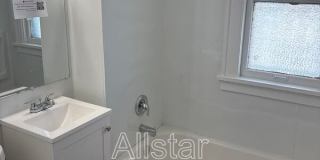 11909 Parkhill Avenue Gallery 4