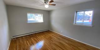 20 Dix St. Gallery 4