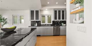 1554 E Oceanfront Gallery 10