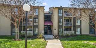 6087 MAJORS Lane Gallery 1