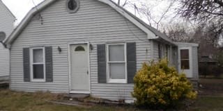1715 Hall Ave Gallery 1