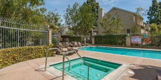 2 Bedroom + 2.5 Bathroom Townhome + Loft! | Weston Cape Regatta | Ventura | Unfurnished Gallery 1