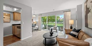 Versailles on the Lakes Oakbrook Gallery 35