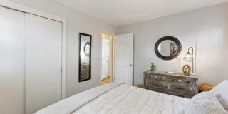 2202 Beach Boulevard Gallery 18