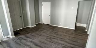 Beautiful Newly Renovated Home 3 BEDROOM 1 BATH, FENCED YARD, Bonus Space Gallery 3