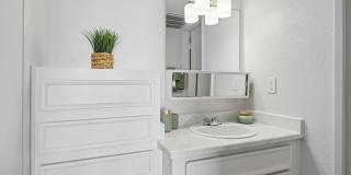 Madera at Metro Gallery 27