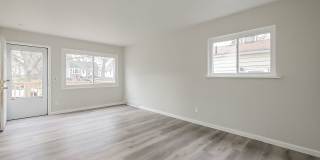 AVAILABLE NOW! Charming 3-Bedroom Home in Prime Pontiac Location Gallery 8