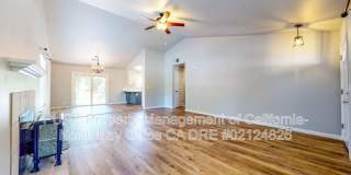 2014 Tablerock Court Gallery 12
