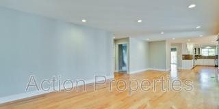 261 Langton Avenue Gallery 13