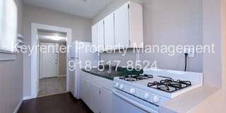 SECTION 8 WELCOME - NEWLY RESTORED - 2 BEDROOM - HARDWOOD FLOORS Gallery 21