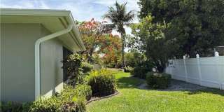 5652 Eichen Circle E Gallery 28