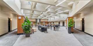 430 Oak Grove Gallery 31