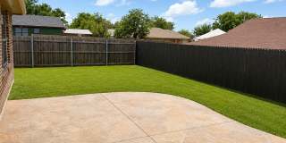 Well maintained 3 bedroom house for rent in Sanger! Gallery 17