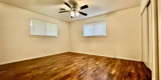 3/2 With Office Gallery 7