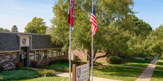 Camelot Village Apartments Gallery 18