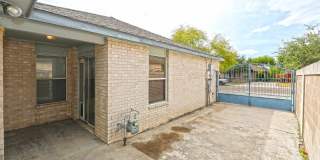 1851 Arctic Ct Gallery 36