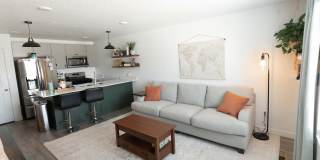 913 East Flotsam Way Gallery 1